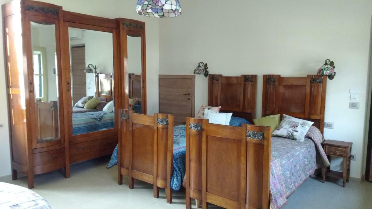 Agriturismo Cascina Poscallone Абиатеграсо Екстериор снимка